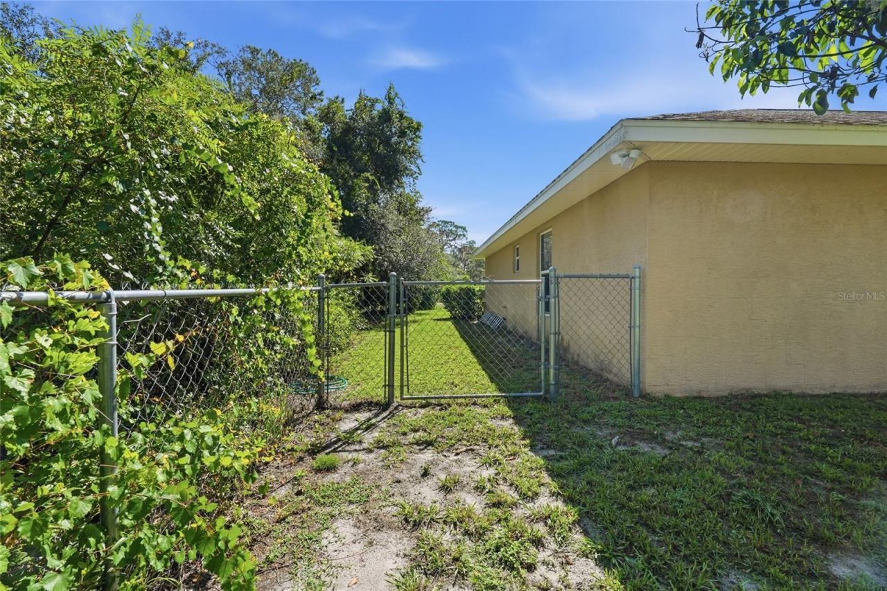 640 Highlands Lake Drive , Lake Placid, FL 33852 Photo