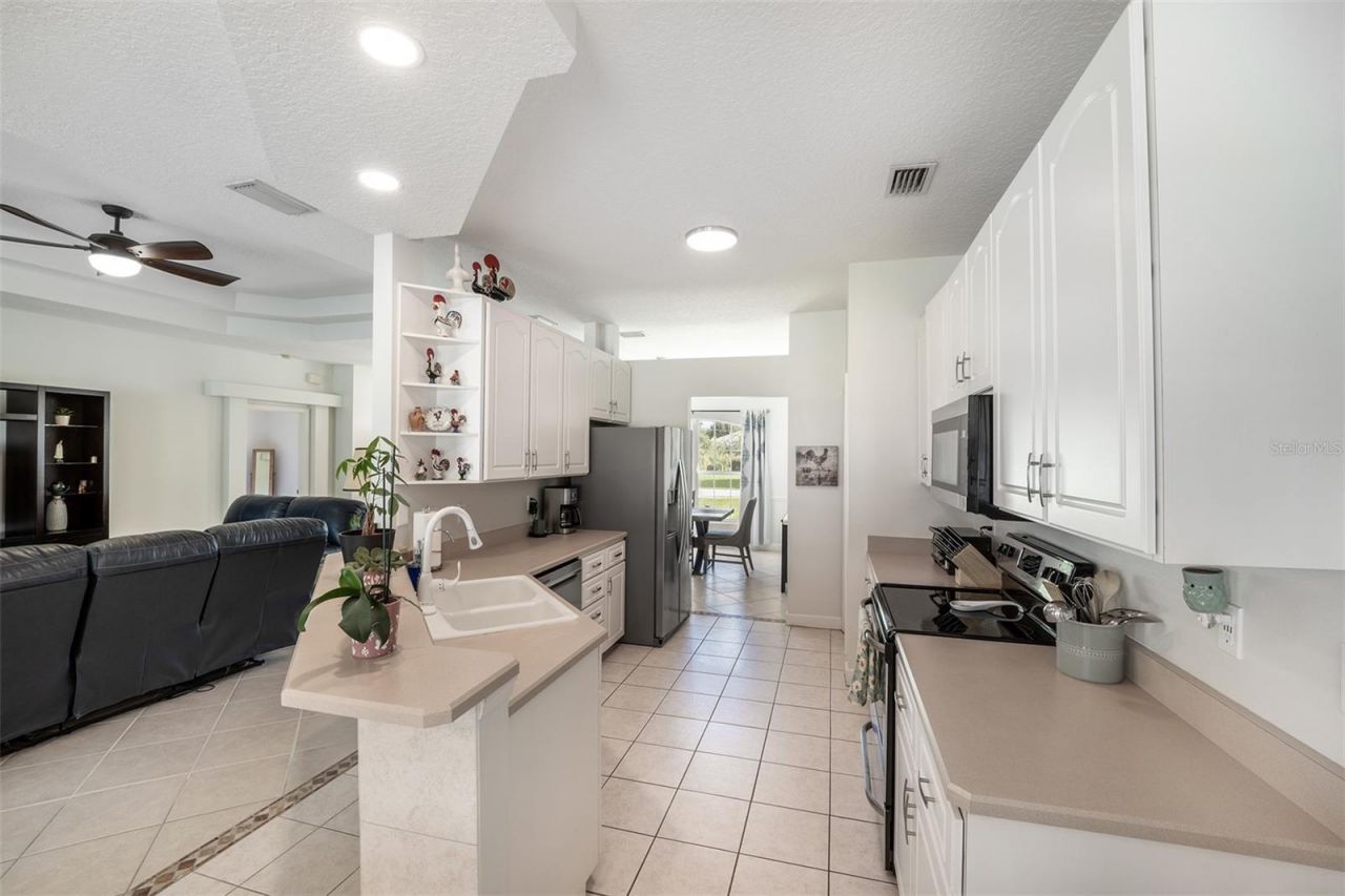10 Westmore Lane, Palm Coast, FL 32164 Photo