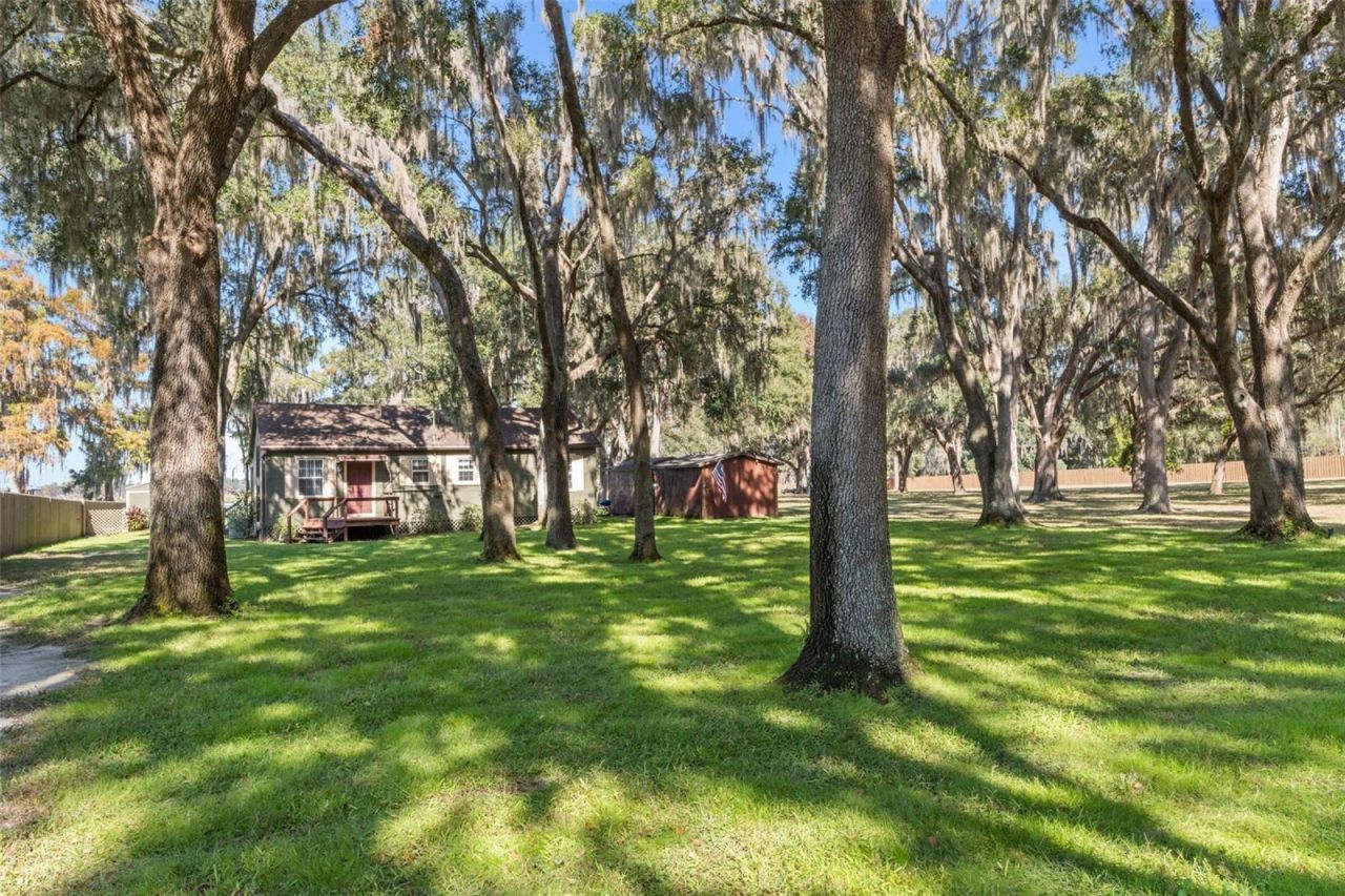 6185 W Riverbend Road, Dunnellon, FL 34433 Photo