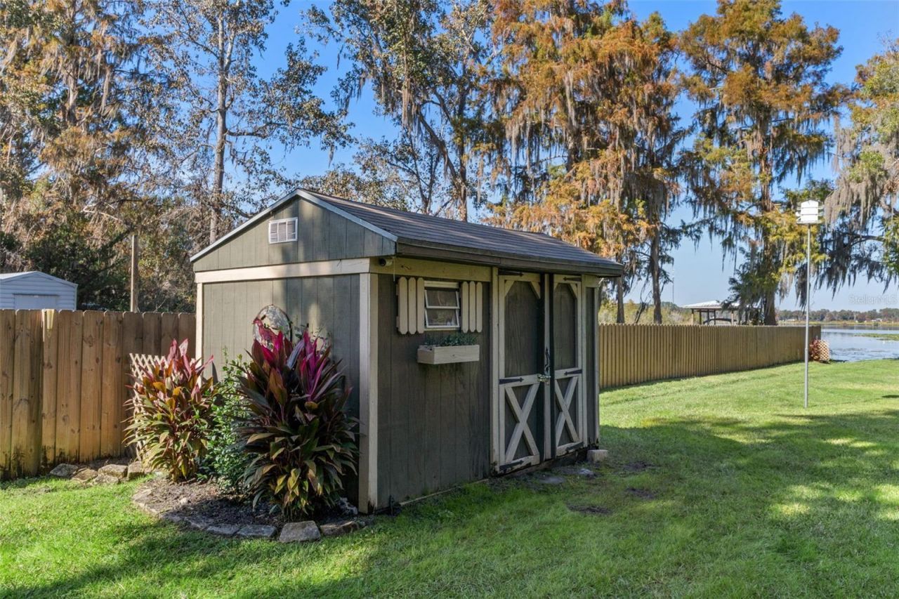 6185 W Riverbend Road, Dunnellon, FL 34433 Photo