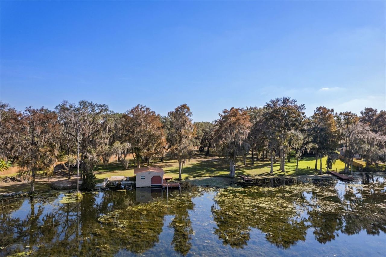 6185 W Riverbend Road, Dunnellon, FL 34433 Photo