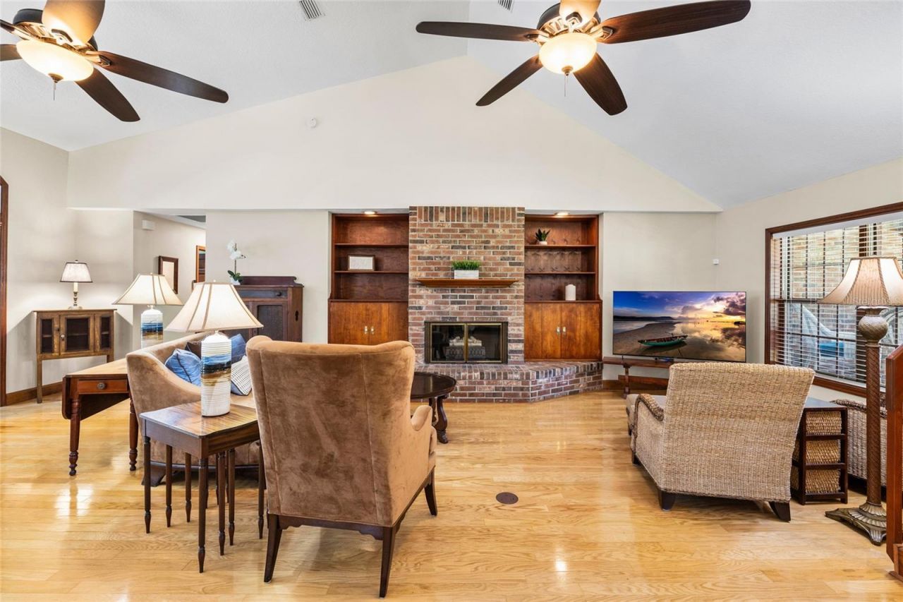 2707 Westchester Drive N, Clearwater, FL 33761 Photo