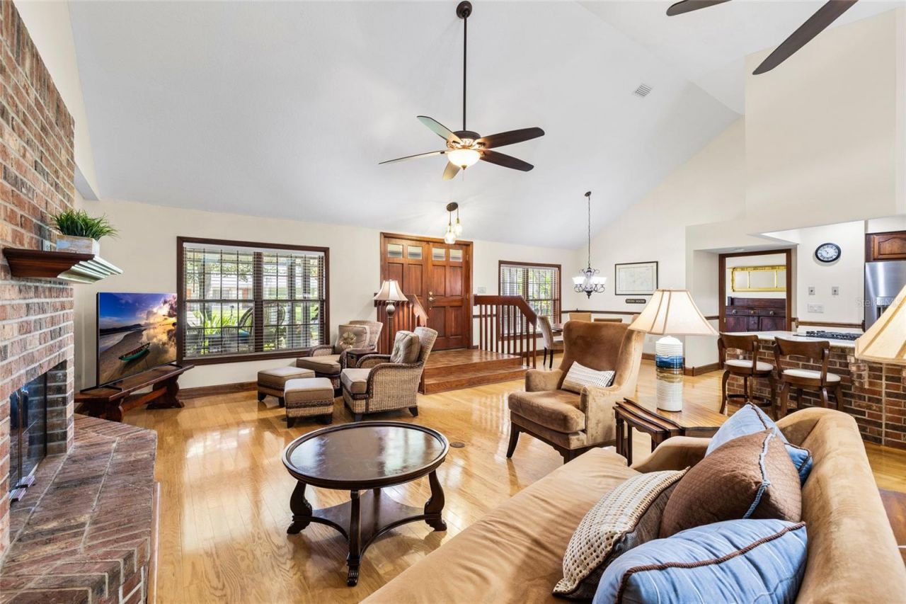 2707 Westchester Drive N, Clearwater, FL 33761 Photo