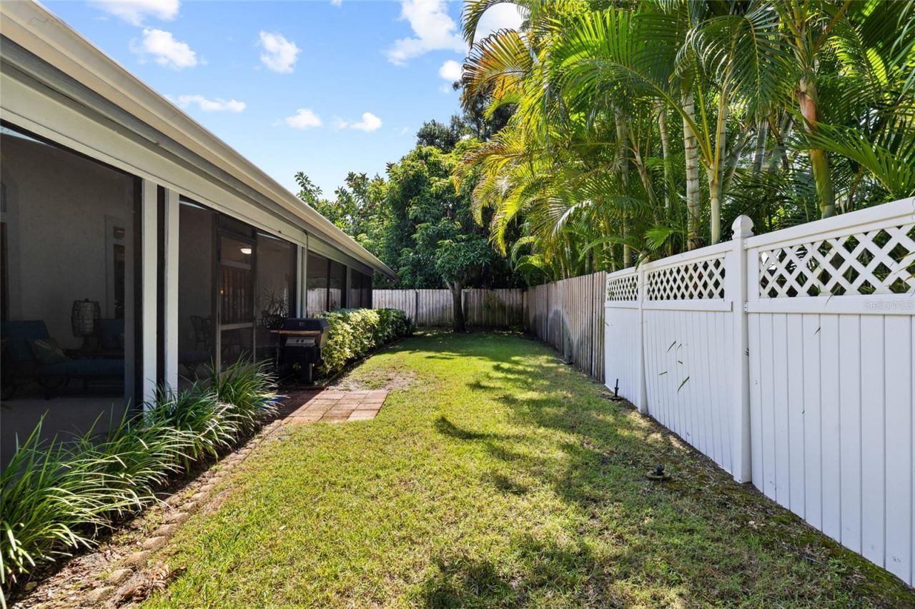 2707 Westchester Drive N, Clearwater, FL 33761 Photo