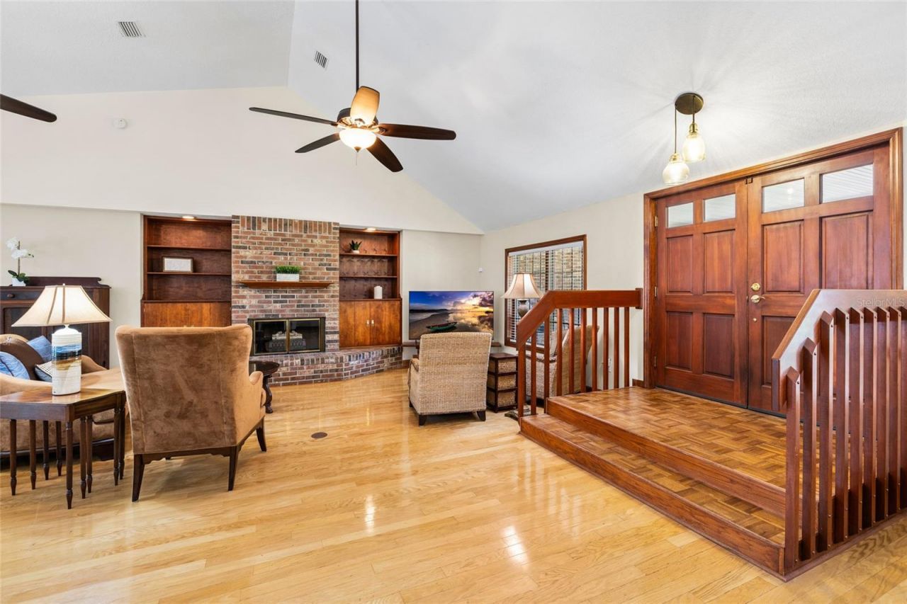 2707 Westchester Drive N, Clearwater, FL 33761 Photo