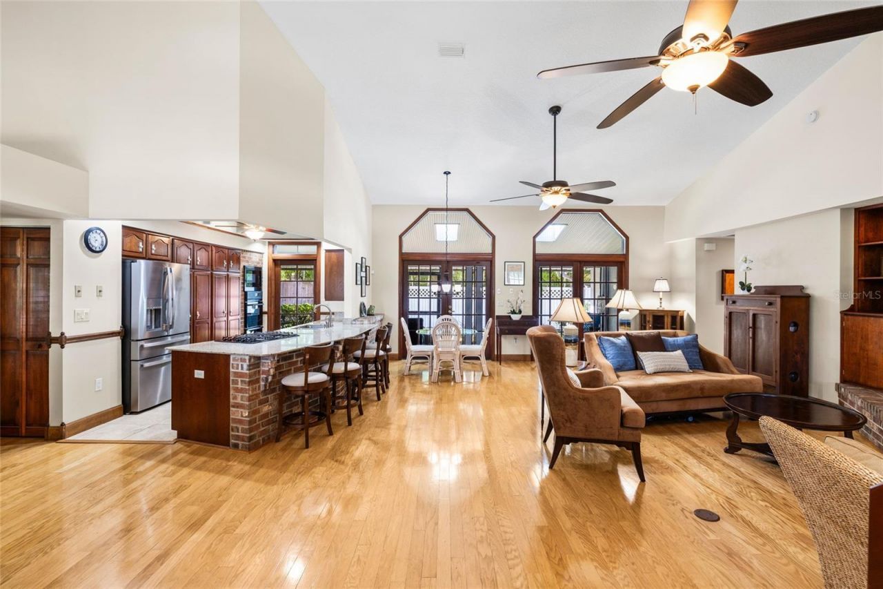 2707 Westchester Drive N, Clearwater, FL 33761 Photo