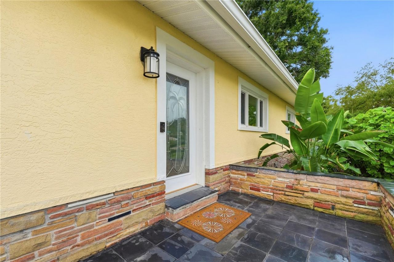 2720 Goldenrod Street, Sarasota, FL 34239 Photo