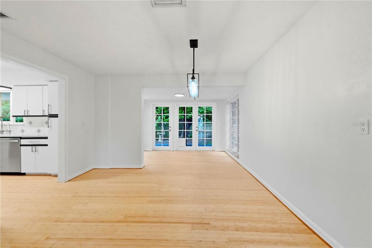 2720 Goldenrod Street, Sarasota, FL 34239 Photo