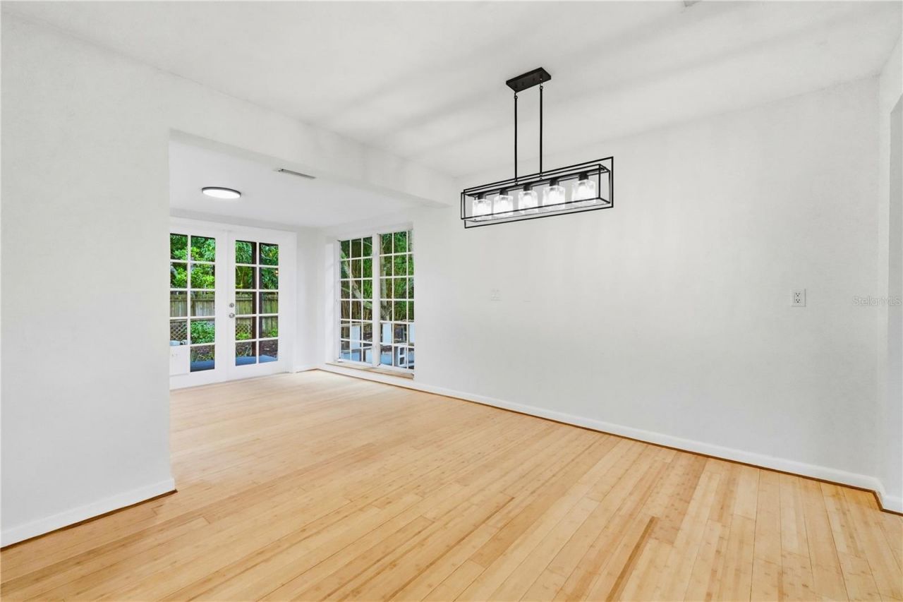 2720 Goldenrod Street, Sarasota, FL 34239 Photo
