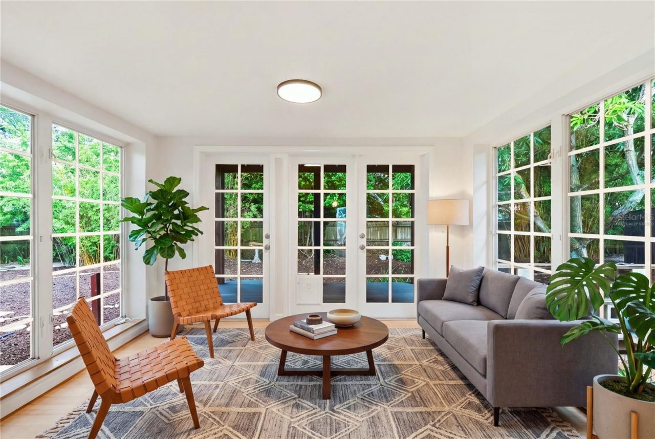2720 Goldenrod Street, Sarasota, FL 34239 Photo
