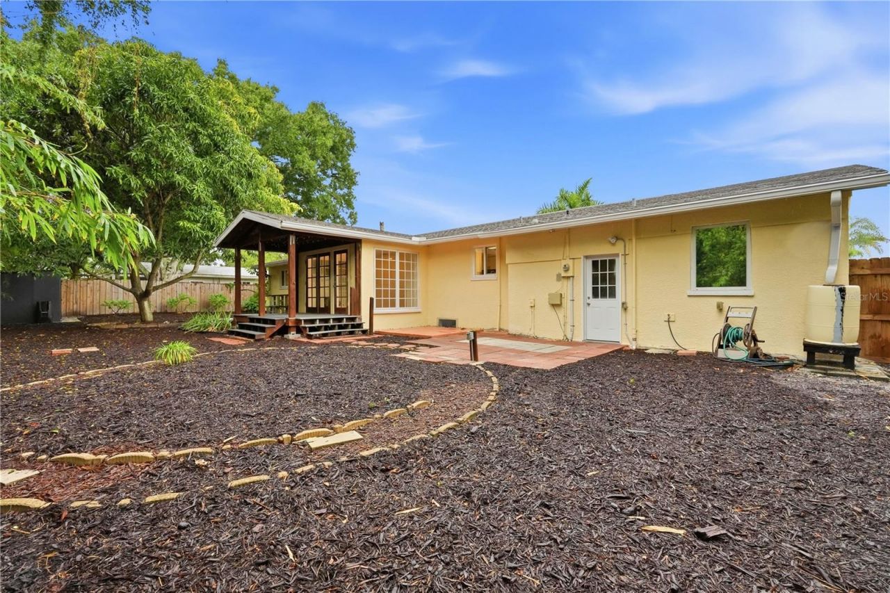 2720 Goldenrod Street, Sarasota, FL 34239 Photo
