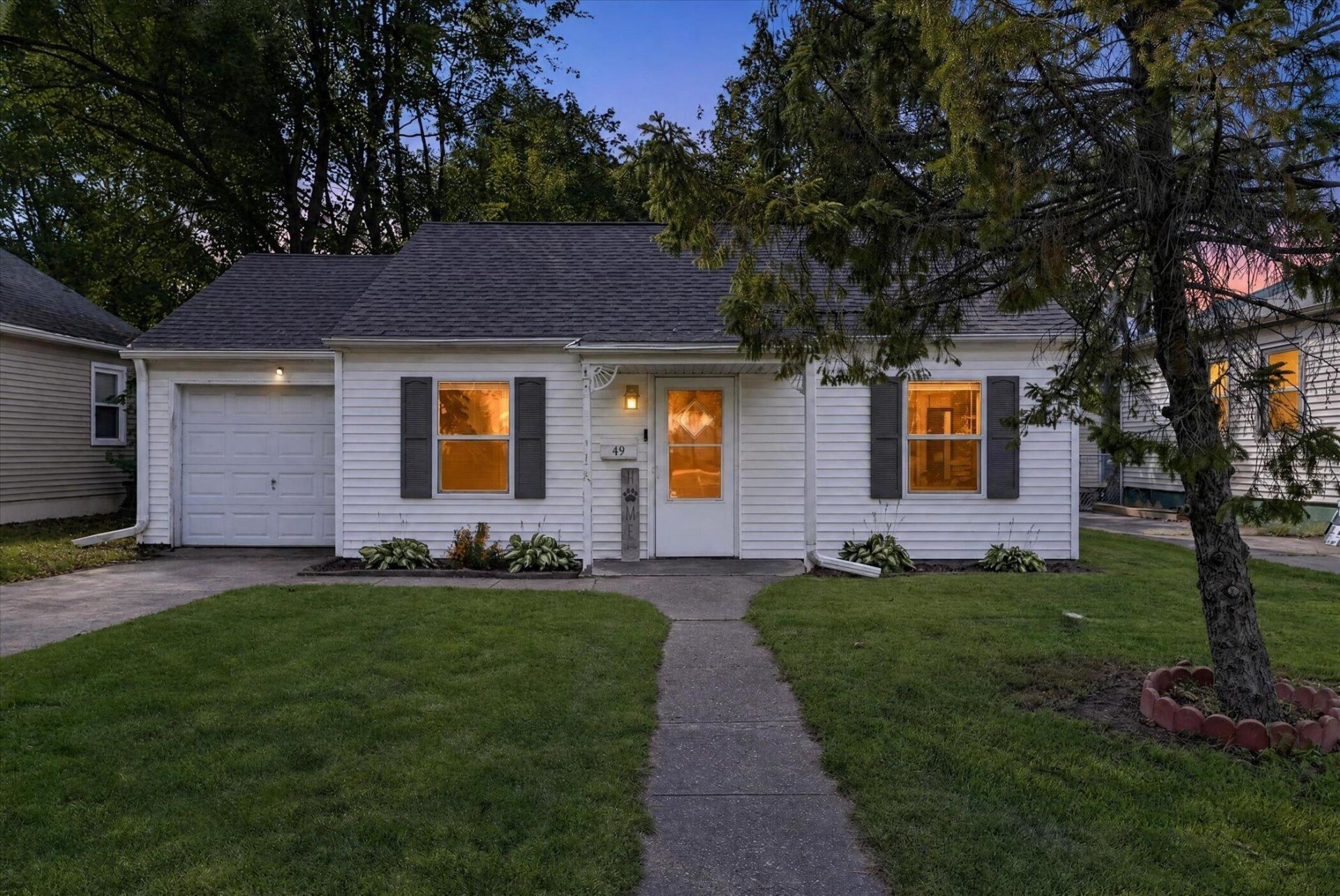 49 N 32nd Street N, Battle Creek, MI 49015 Main Photo