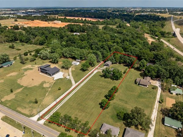 809 Spring Creek Road , Lowell, AR 72745