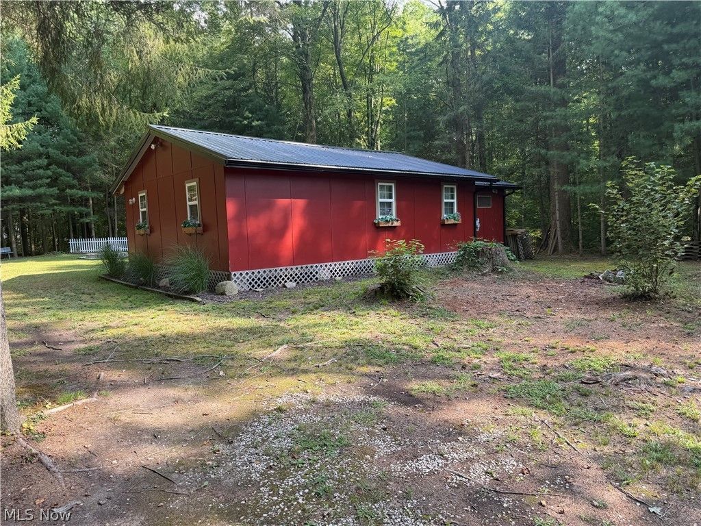 3540 Sentinel Road, Dorset, OH 44032 Main Photo