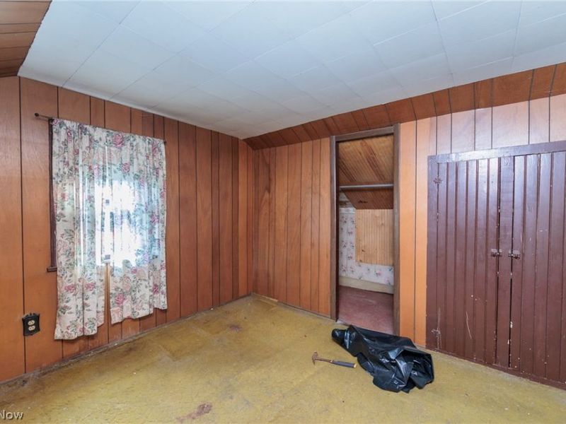 20861 Woodstock Avenue, Fairview Park, OH 44126 Photo 28