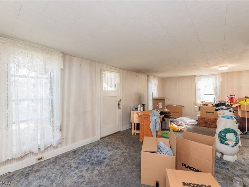 20861 Woodstock Avenue, Fairview Park, OH 44126 Photo 6
