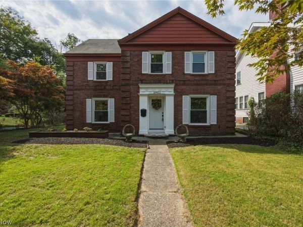 10422 Brighton Road , Bratenahl, OH 44108