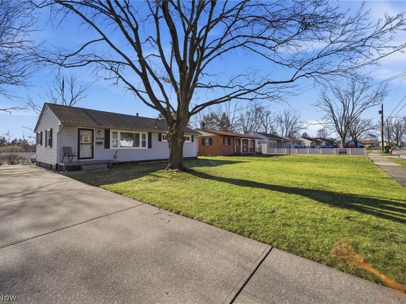 1118 Valley Drive NW, North Canton, OH 44720 Photo 41