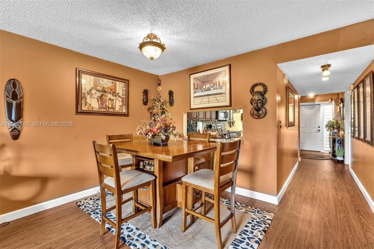450 NW 214th St , Unit 102-16, Miami Gardens, FL 33169 Photo