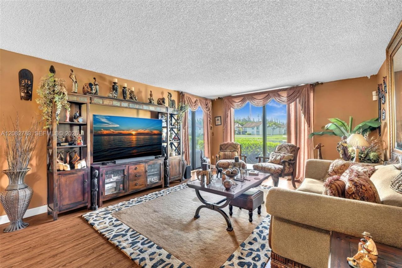 450 NW 214th St , Unit 102-16, Miami Gardens, FL 33169 Photo