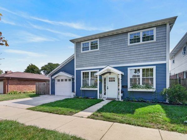 1204 Division Street , Melrose Park, IL 60160