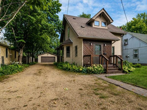 1008 Quincy Street , North Mankato, MN 56003