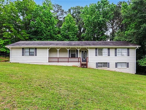 2353 Shire Court , Austell, GA 30106