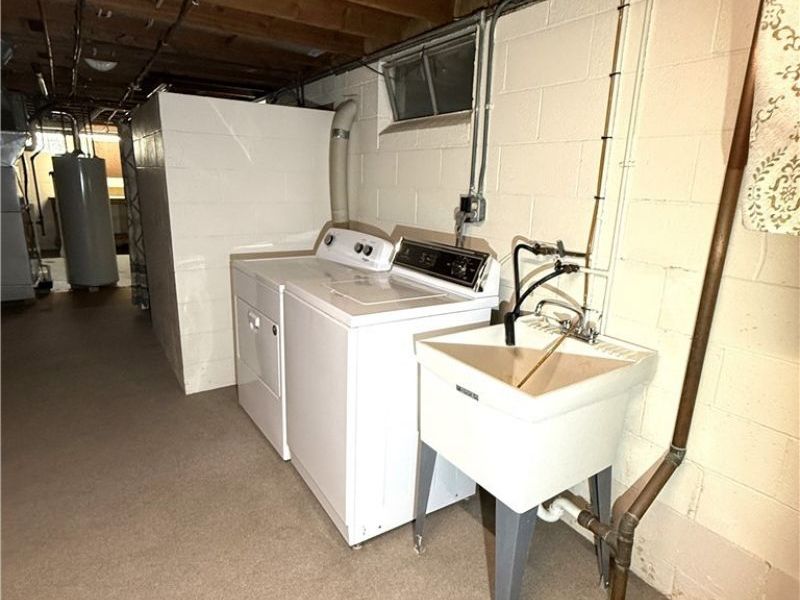 1300 Tower Boulevard, Lorain, OH 44053 Photo 40