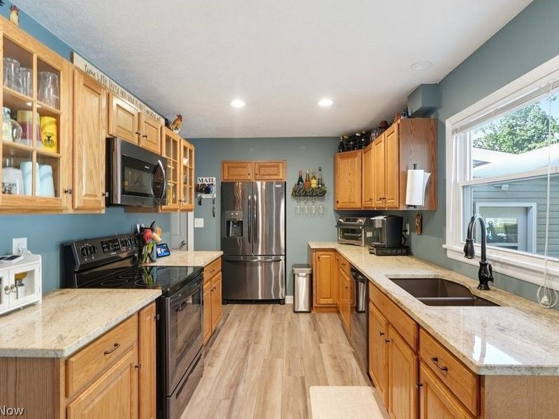 3088 N Bender Avenue, Coventry, OH 44319 Photo 10