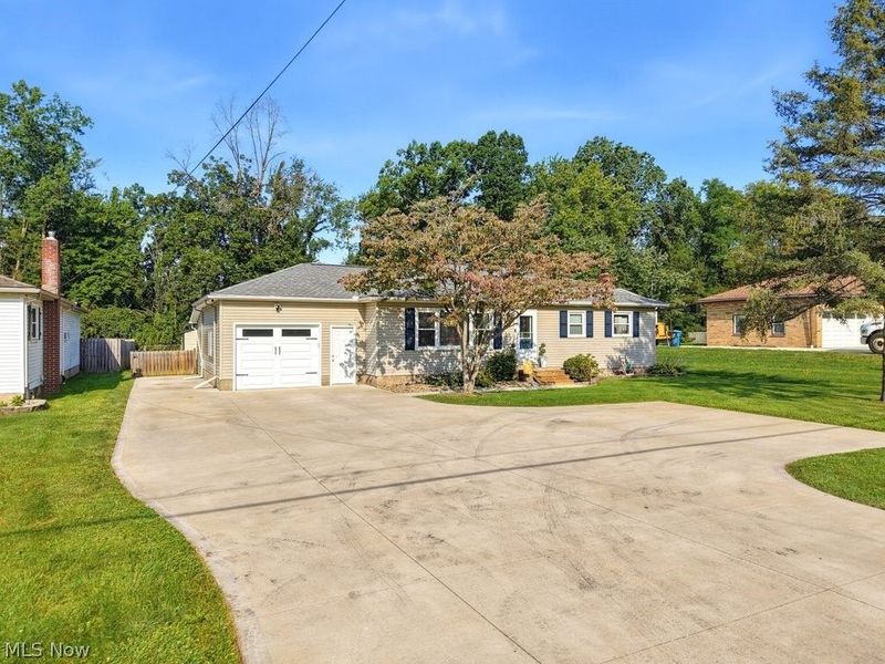 3088 N Bender Avenue, Coventry, OH 44319 Photo 2