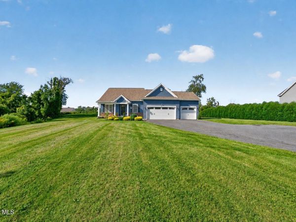 72 Somerset Drive, Mechanicville, NY 12118