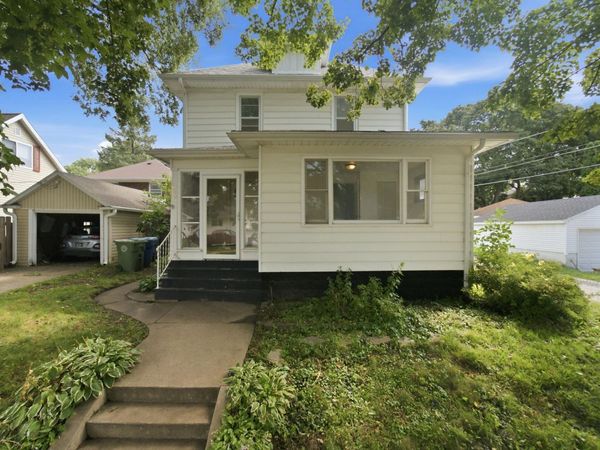 609 Moir Street, Waterloo, IA 50701