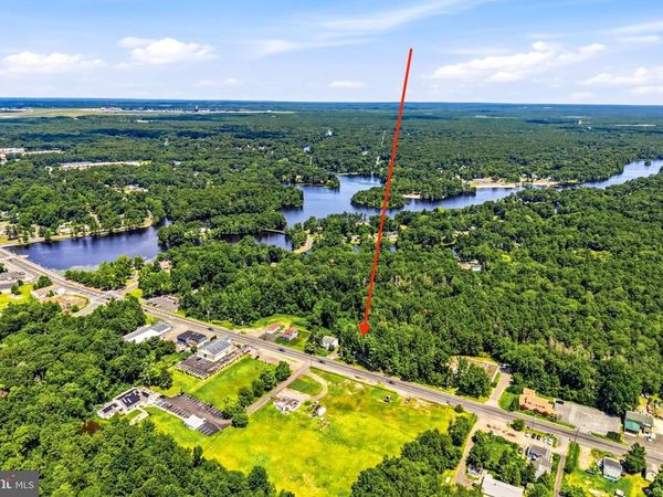 LAKEHURST ROAD , BROWNS MILLS, NJ 08015
