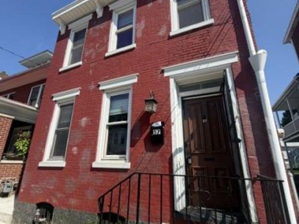 57 E NORTH STREET , CARLISLE, PA 17013