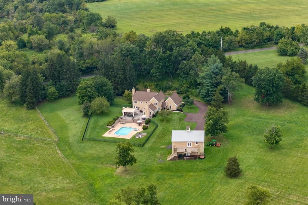 98 CRESSMAN ROAD, TELFORD, PA 18969