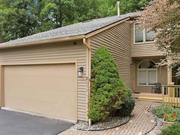 8611 Wrenwood Circle , Baldwinsville, NY 13027