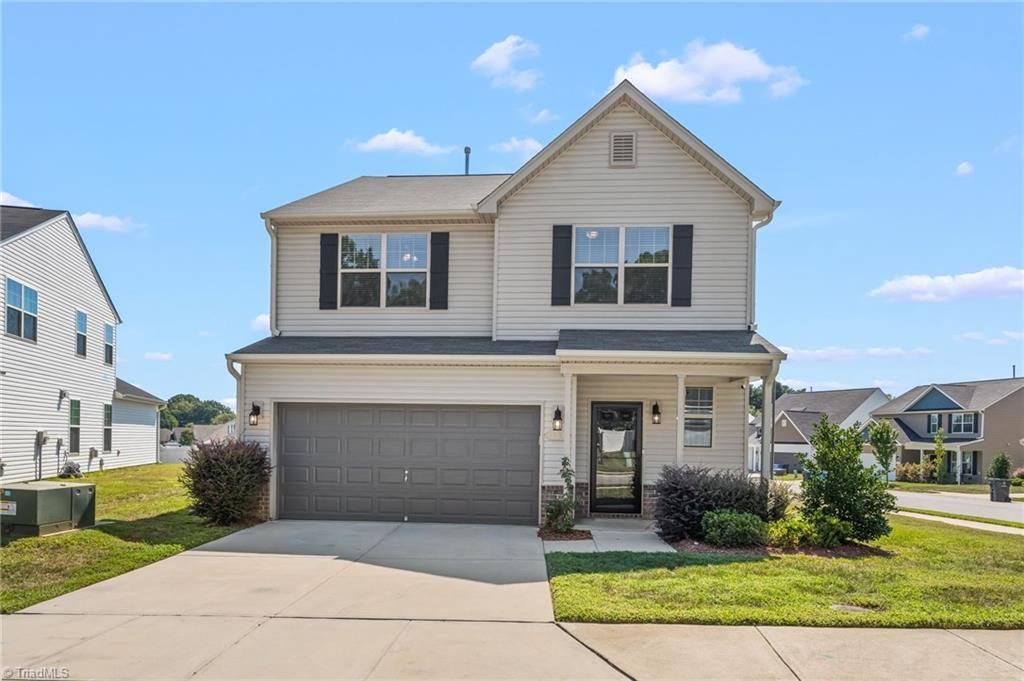 231 Unity Point Lane, Kernersville, NC 27284 Main Photo