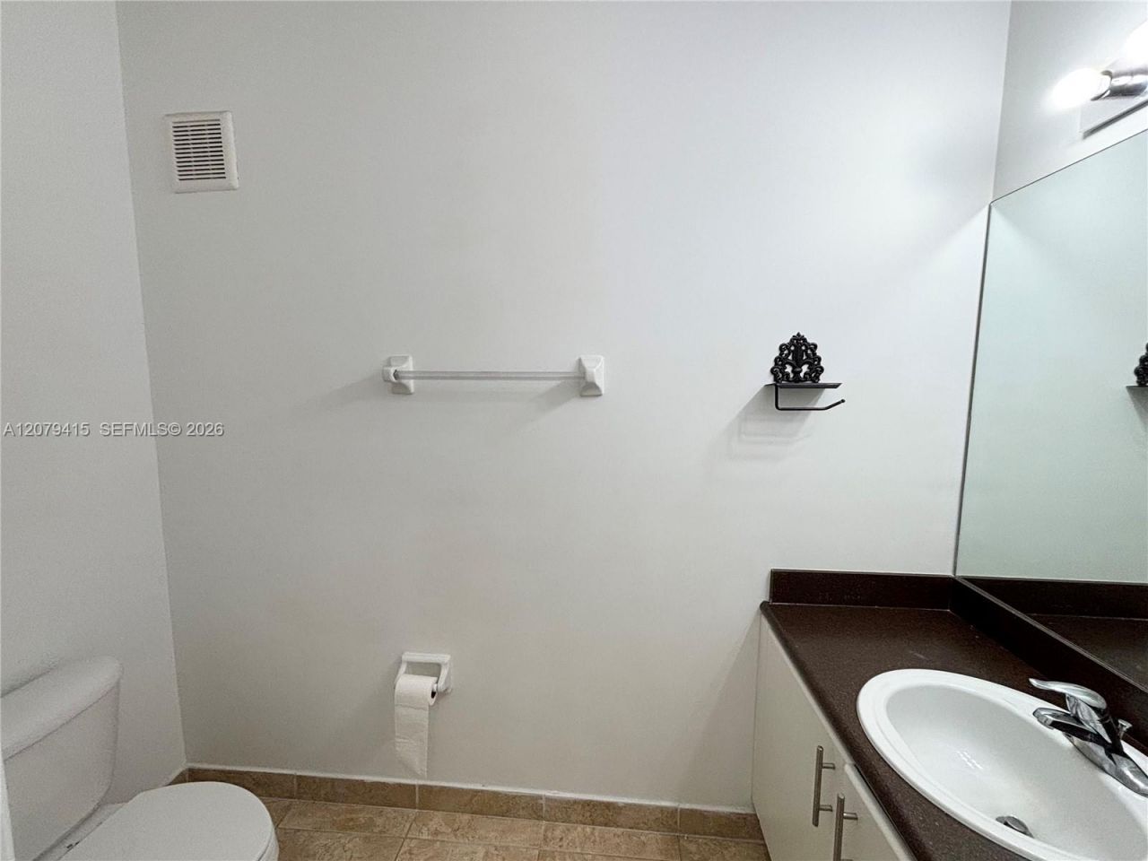 10132 NW 7th St , Unit 102, Miami, FL 33172 Photo
