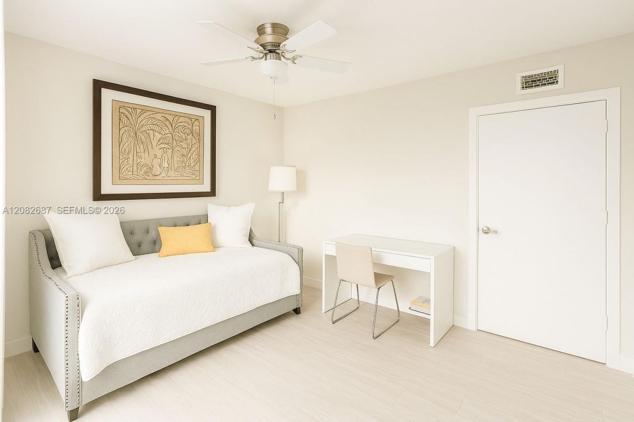 5900 Collins Ave, Unit 1405, Miami Beach, FL 33140 Photo