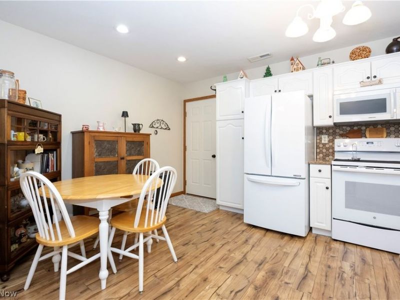 3166 Bayberry Cove, Wooster, OH 44691 Photo 9