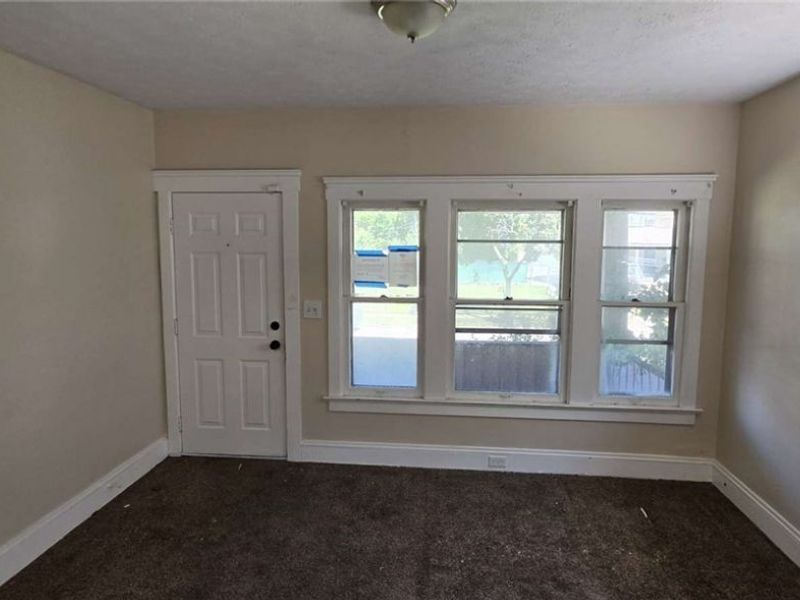 1514 E 174th Street, Cleveland, OH 44110 Photo 4