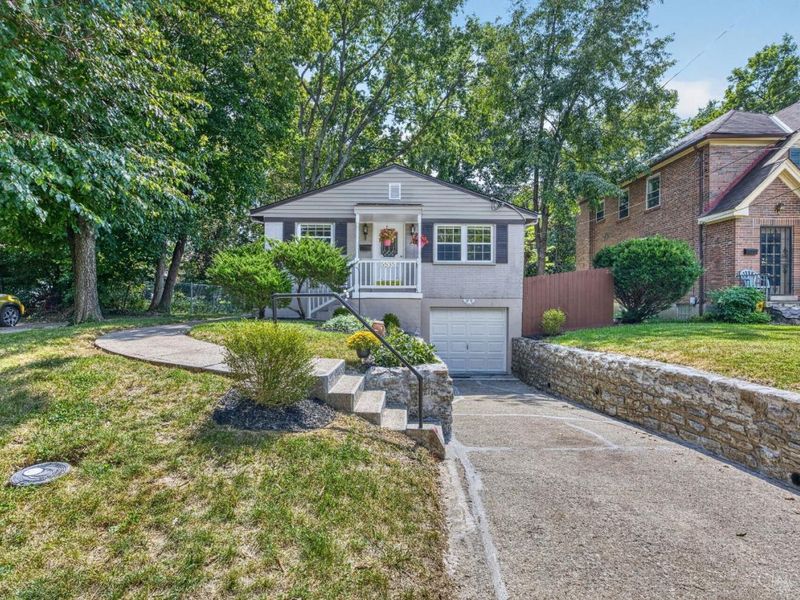 5535 Chandler Street, Cincinnati, OH 45227 Photo 2