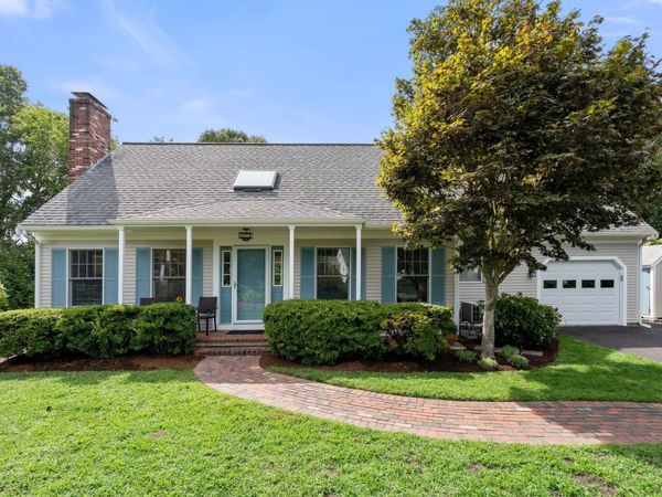 192 Winding Cove Rd, Barnstable, MA 02648