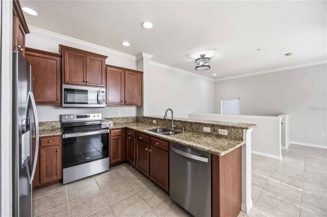 7927 Limestone Lane, Unit 13-203, Sarasota, FL 34233 Photo