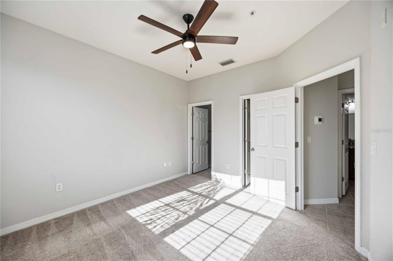 7927 Limestone Lane, Unit 13-203, Sarasota, FL 34233 Photo