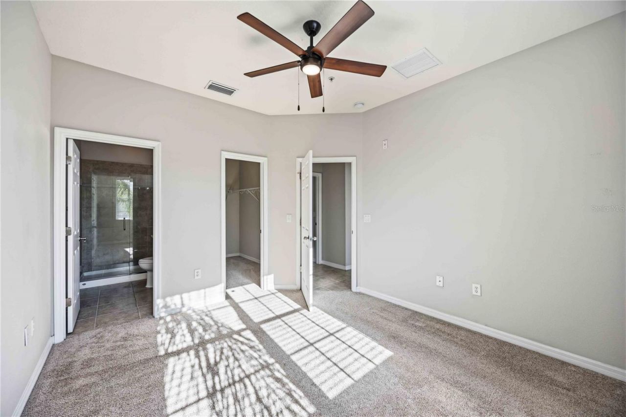 7927 Limestone Lane, Unit 13-203, Sarasota, FL 34233 Photo