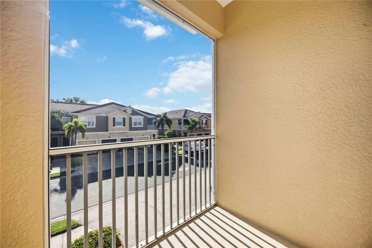 7927 Limestone Lane, Unit 13-203, Sarasota, FL 34233 Photo