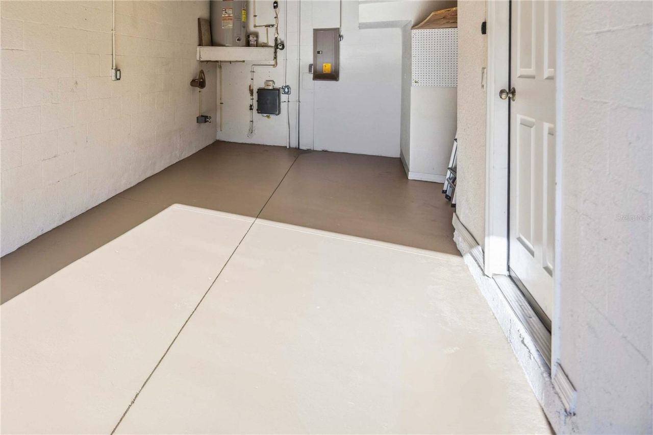 7927 Limestone Lane, Unit 13-203, Sarasota, FL 34233 Photo