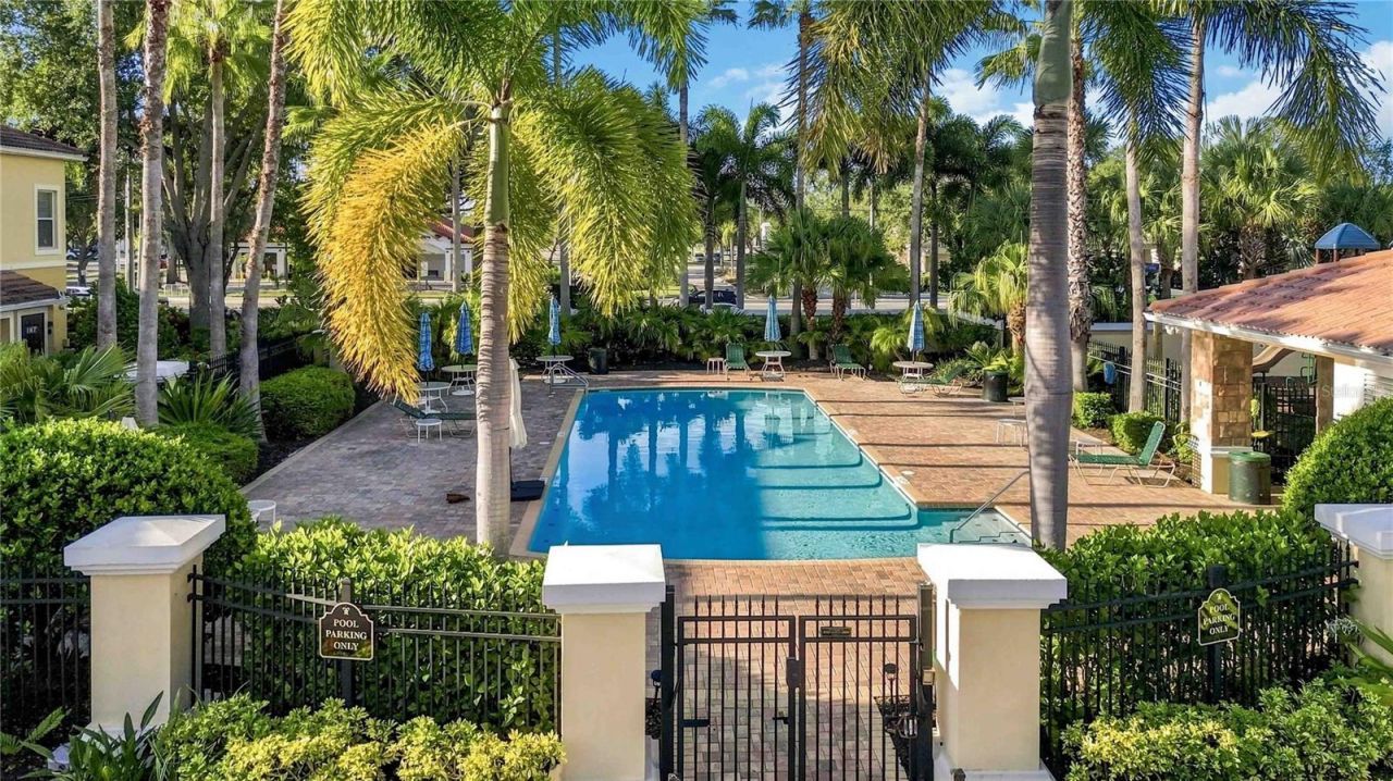 7927 Limestone Lane, Unit 13-203, Sarasota, FL 34233 Photo