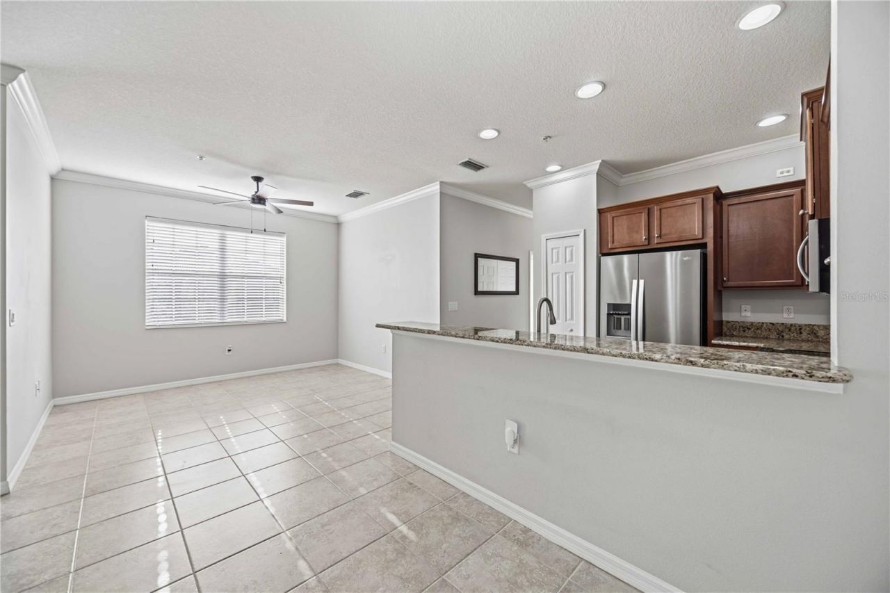 7927 Limestone Lane, Unit 13-203, Sarasota, FL 34233 Photo